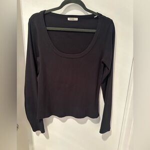 Buck Mason Surplus Rib, Scoop neck, long sleeved shirt